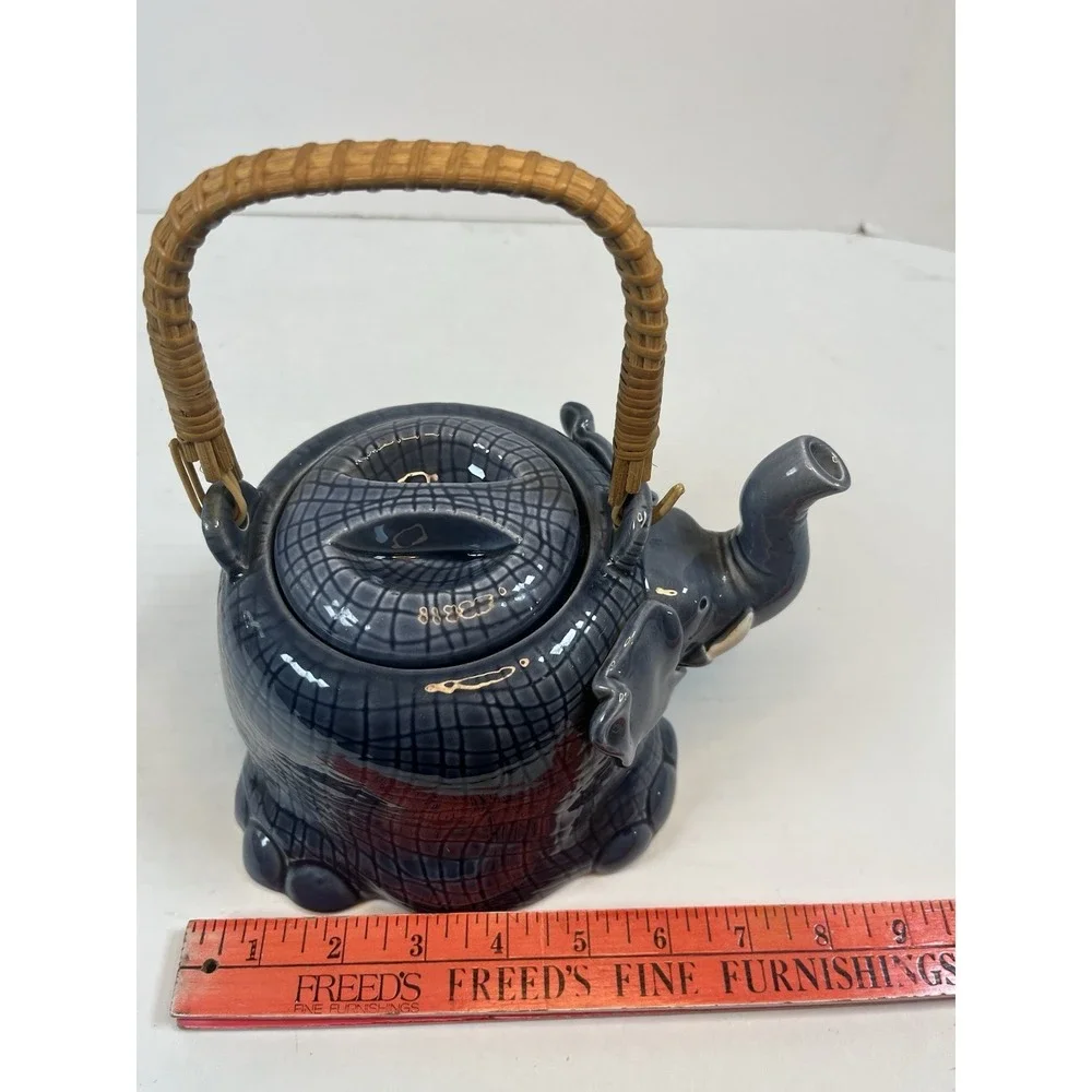 Vintage 1979 Barbi Jo Stim Elephant Tea Pot Coffee Vandor Imports Collectible‎